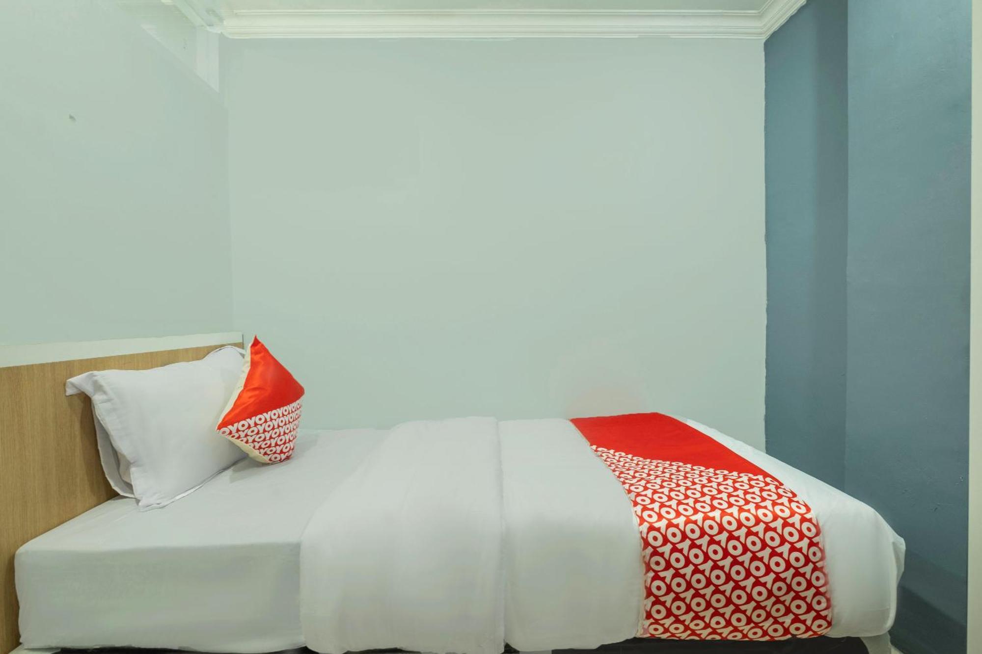 Oyo Living 2195 Al Jazeerah Residence Syariah 万隆 外观 照片