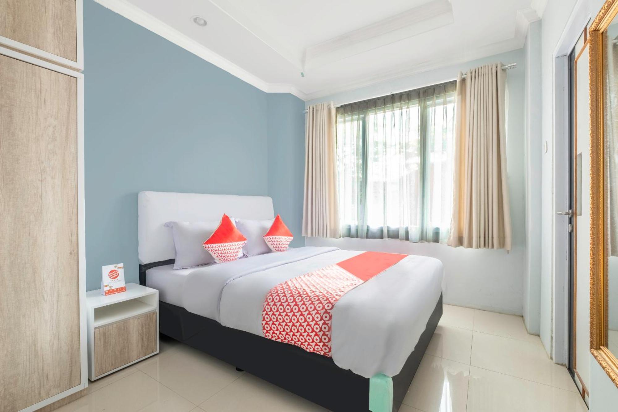 Oyo Living 2195 Al Jazeerah Residence Syariah 万隆 外观 照片